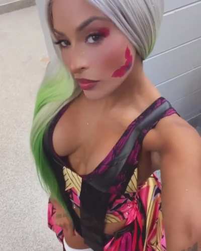 Zelina Vega 