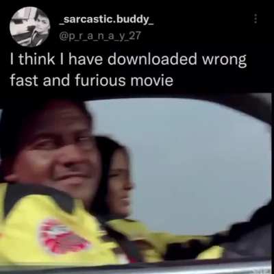 Title Gya Petrol ki Tanki me chhed krne