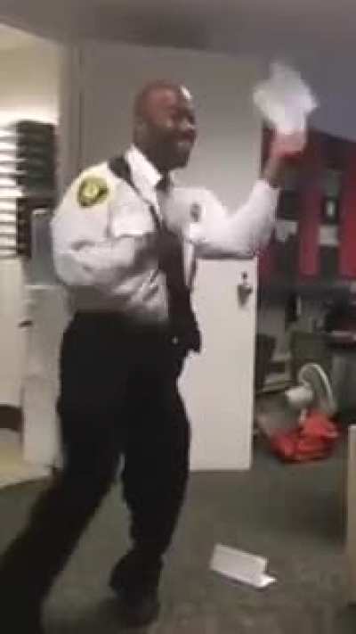 Man finds out he no longer has to pay for child support