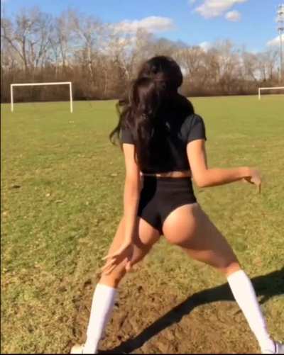 Jiggly cheeks