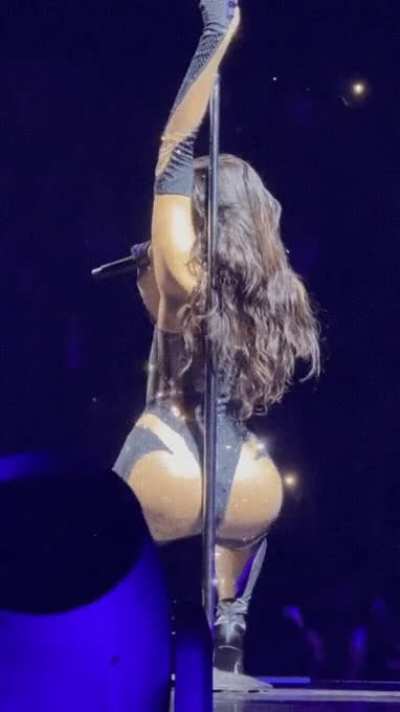 🍑 🥵