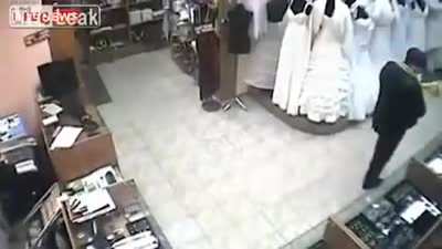 CCTV footage of a professional Russian hitman at work.