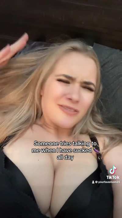 @yourfavemom25
