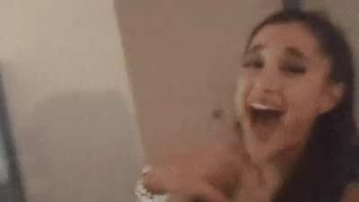 Ariana Grande and Liz Gillies kiss. Who do you think is the dominate one?
