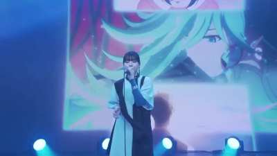 Kairi Yagi sings 