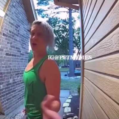 Karen has a meltdown and almost breaks the doorbell ringing it over and over