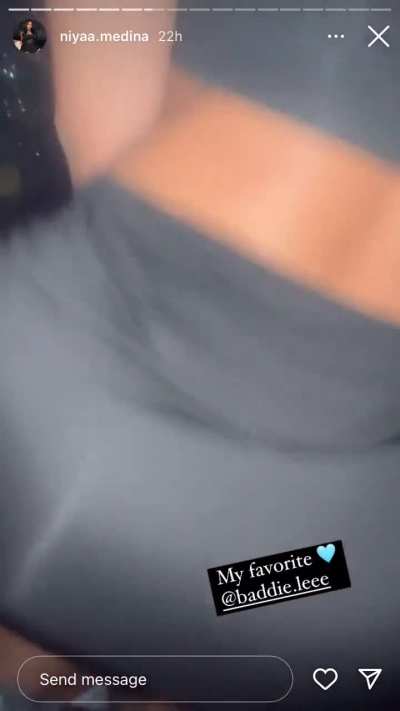 👀
