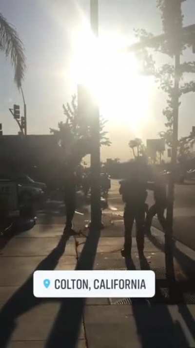 Man tries to attack protesters with axe in Colton, CA [USA]