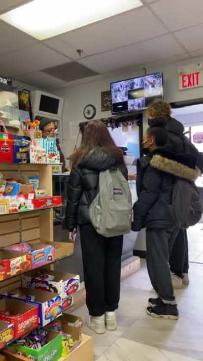 Two girls ream on convenience store owner for not giving them change for a bus… who’s in the wrong??