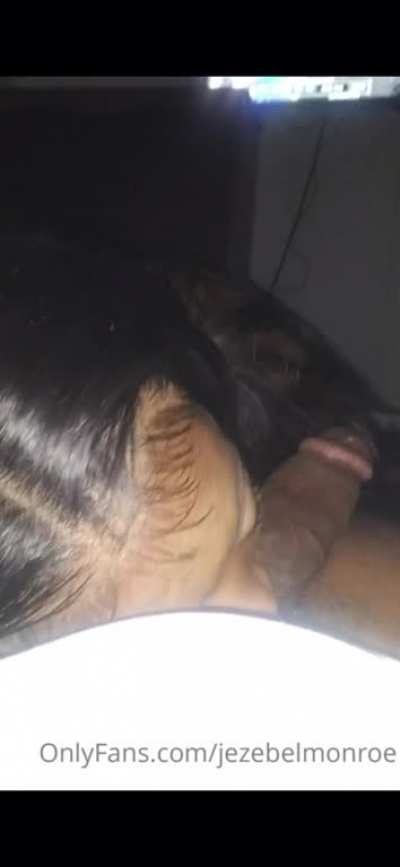 👀
