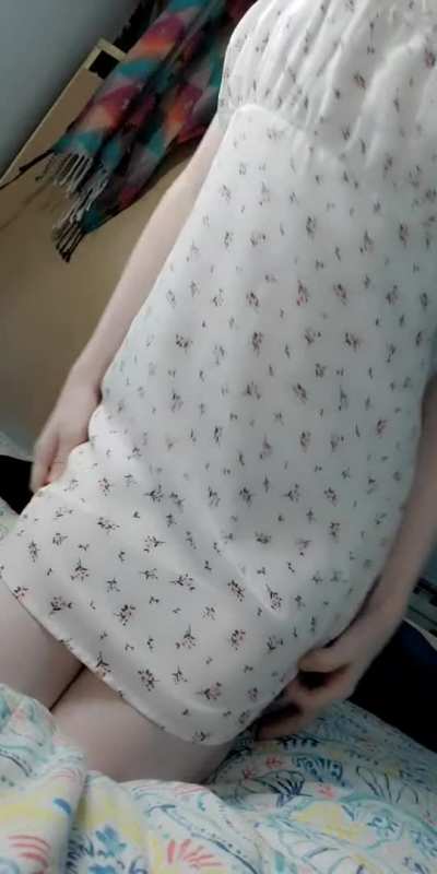 do my hips look like theyd make good handles? :3