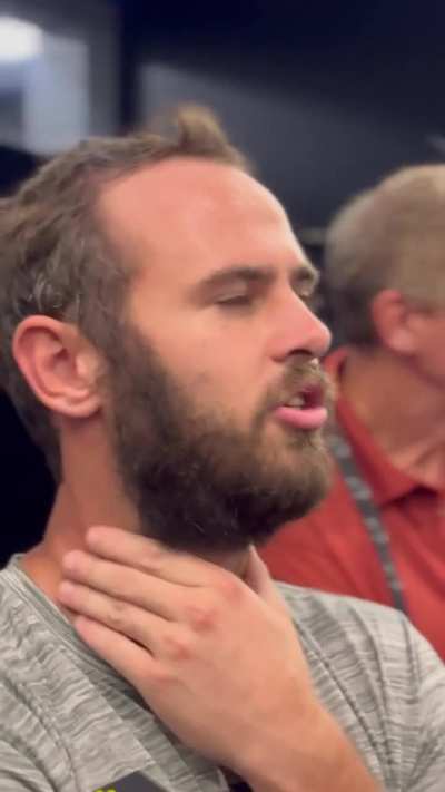 [Highlight] Hunter Renfrow explains that his daughter declined 10 phone calls from his agent and Panthers HC Dave Canales because she was watching Bluey on his phone