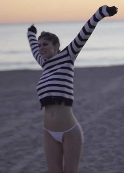 So fucking hot