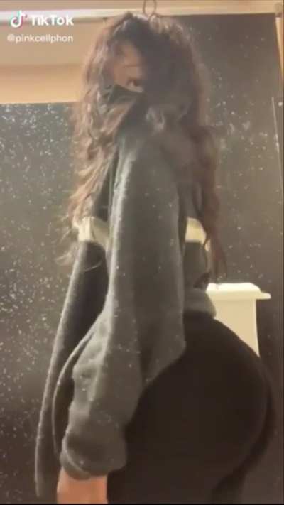 Bathroom vids