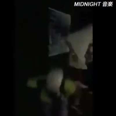 como entrar na festa sem ser chamado