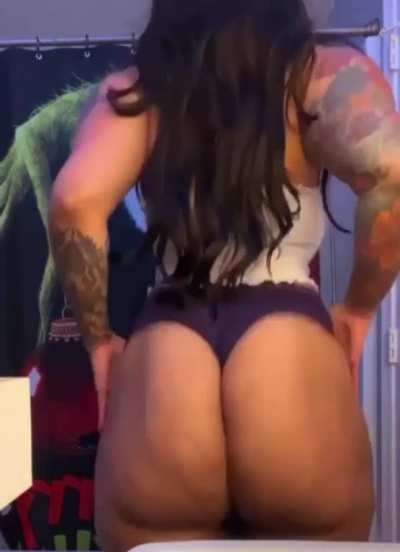 Juicy Bootee🍑