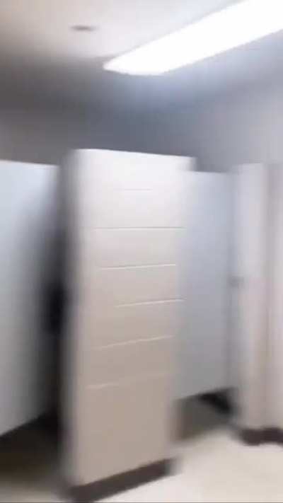 Average girls bathroom vs average boys bathroom