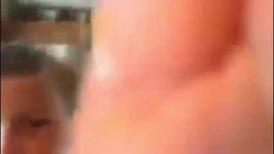 Kid microwaves his phone while streaming on twitch.