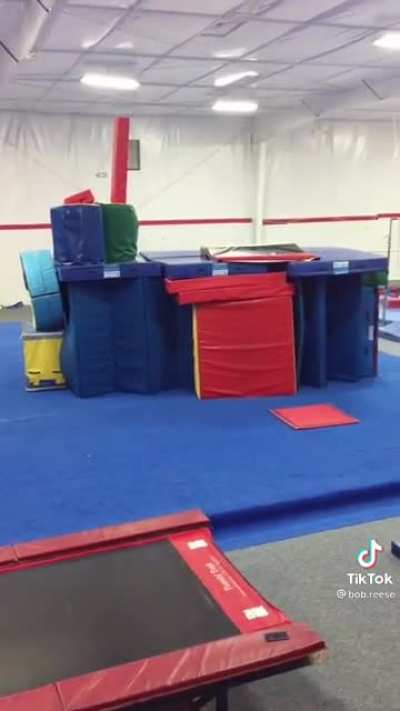 A new sport - parkour screaming