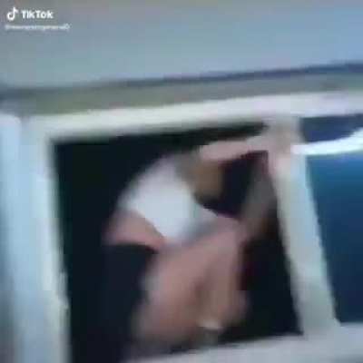 Tik Tok é tão aleatório k