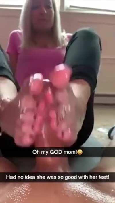Pinky feet