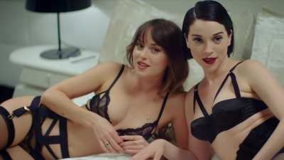 Dakota Johnson & St Vincent looking sexy af in 