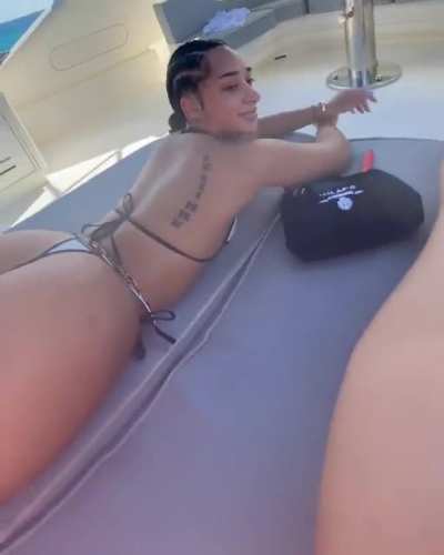 Heavy 🍑👀