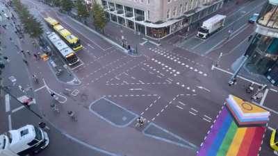 If you want your urban streets to serve optimal throughput....remove cars from the equation! —Vredenburg, Utrecht