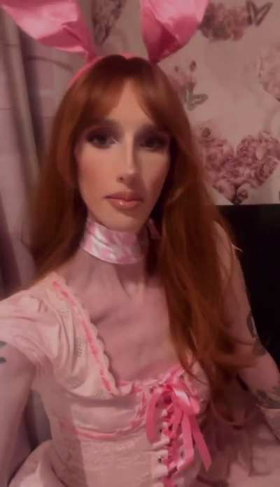 realising it’s a video n not a photo 😬, loved this makeup 💕