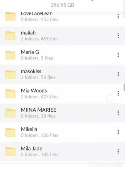 Check Comment For 300GB Of Models Pack😍<wbr>🔥👇👇