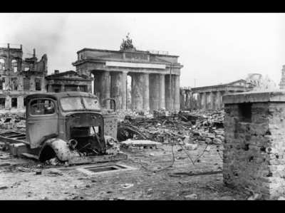 WW2 history in a tiny nutshell