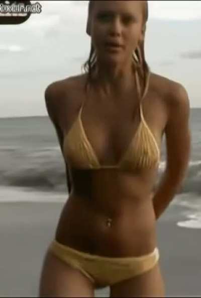 Jessica Alba