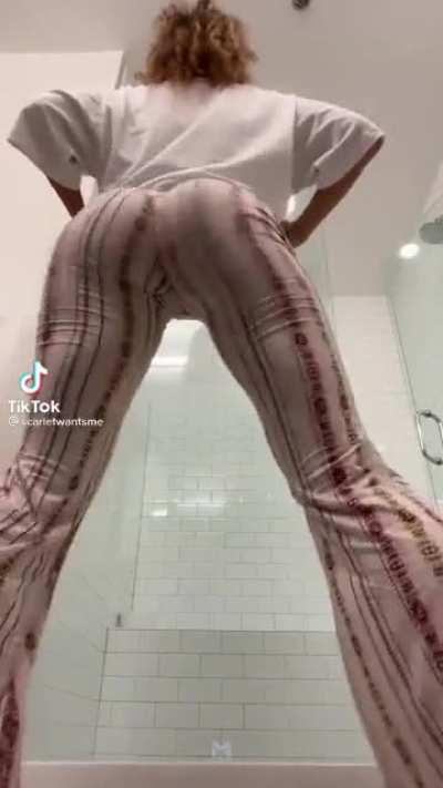 Ass and cameltoe