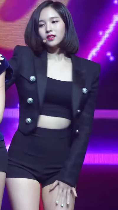 The gorgeous Mina