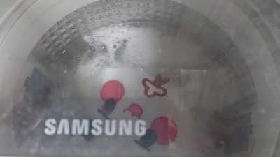 The Poyoyo doesn't seem to sink no matter how much water.
