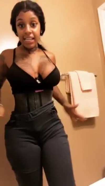 😍🍑