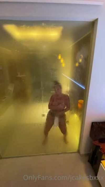 Twerking in shower