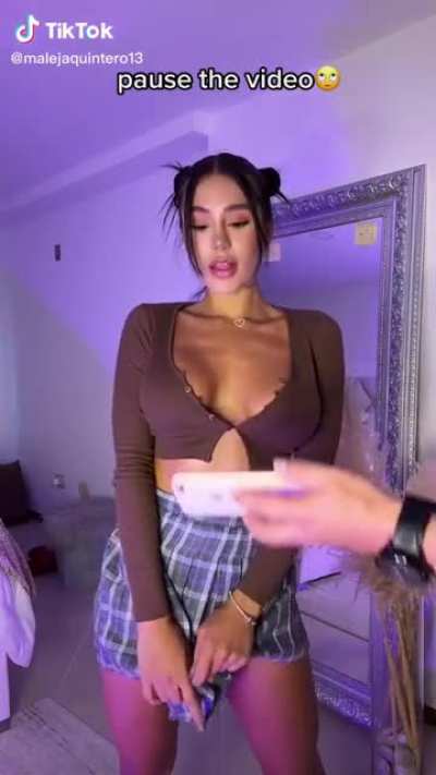 😳