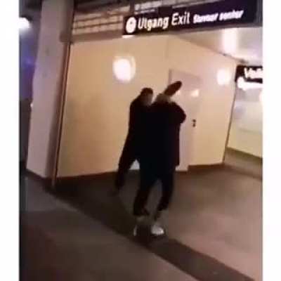 Norwegian immigrant fights with shovel