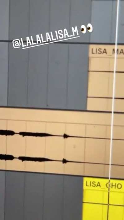 210625 DJ Snake post a new Instagram story with Lisa saying 