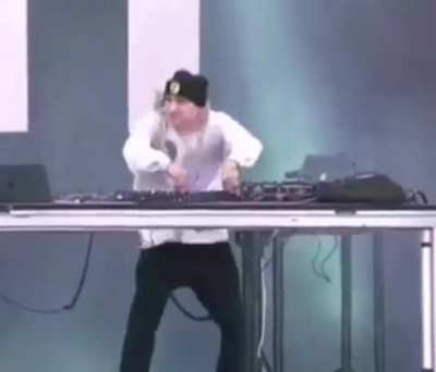 The sequel to Monke mode
