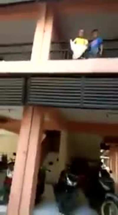 Nice parachute