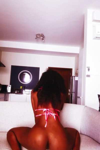 Do you like naughty girls like me ?
