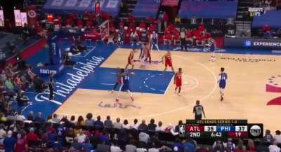 [Highlight] Embiid takes Capela in the post and throws it down!