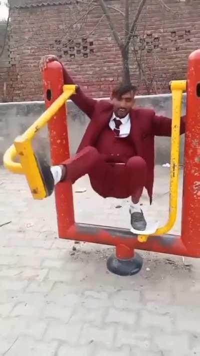 WCGW with a man destroyer