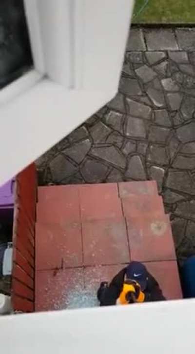 Daylight Robbery Attempt
