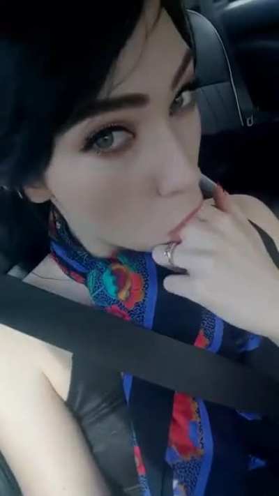 A finger's journey, from tongue to pussy.