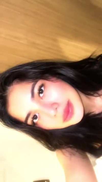 Jane De Leon