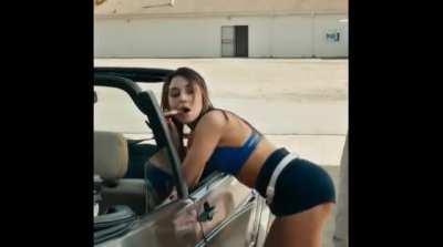 Aubrey plaza