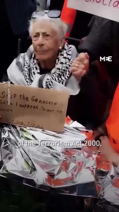British police arrested Margaret Owen, a 94-year-old Jewish human rights barrister, in Liverpool on Sunday for holding up a sign expressing opposition to Israel’s genocide in Gaza and support for the direct action group Palestine Action